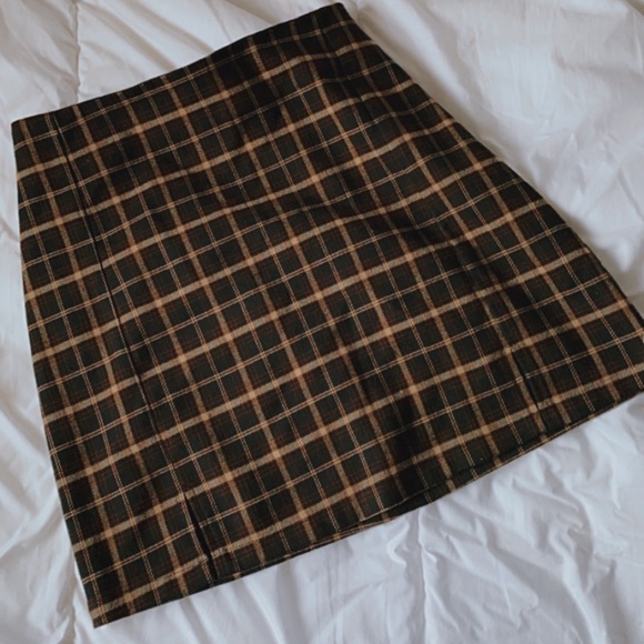 Brandy Melville Dresses & Skirts - brandy melville mini skirt